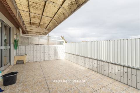 Apartamento T4 DUPLEX Venda em Anta e Guetim,Espinho