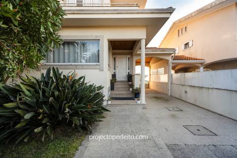 Moradia Geminada T4 Venda em Gulpilhares e Valadares,Vila Nova de Gaia