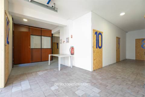 Armazém  Venda em Mafamude e Vilar do Paraíso,Vila Nova de Gaia