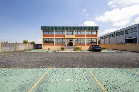 Fábrica/Indústria  Arrendamento em Gulpilhares e Valadares,Vila Nova de Gaia