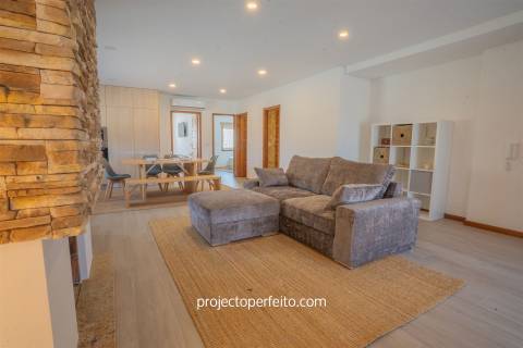 Moradia T5 Venda em São Félix da Marinha,Vila Nova de Gaia