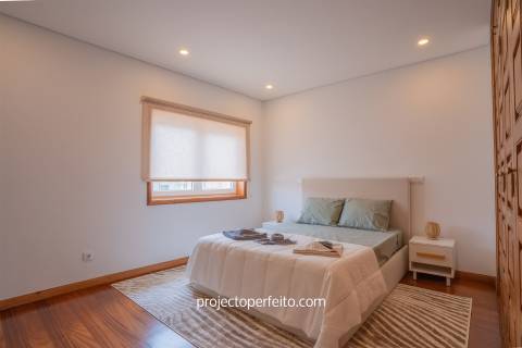 Andar Moradia T3 Arrendamento em São Félix da Marinha,Vila Nova de Gaia