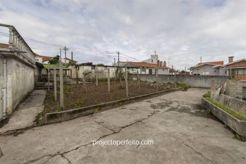 Moradia Isolada T5 Venda em Argoncilhe,Santa Maria da Feira