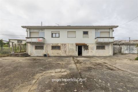 Moradia Isolada T5 Venda em Argoncilhe,Santa Maria da Feira