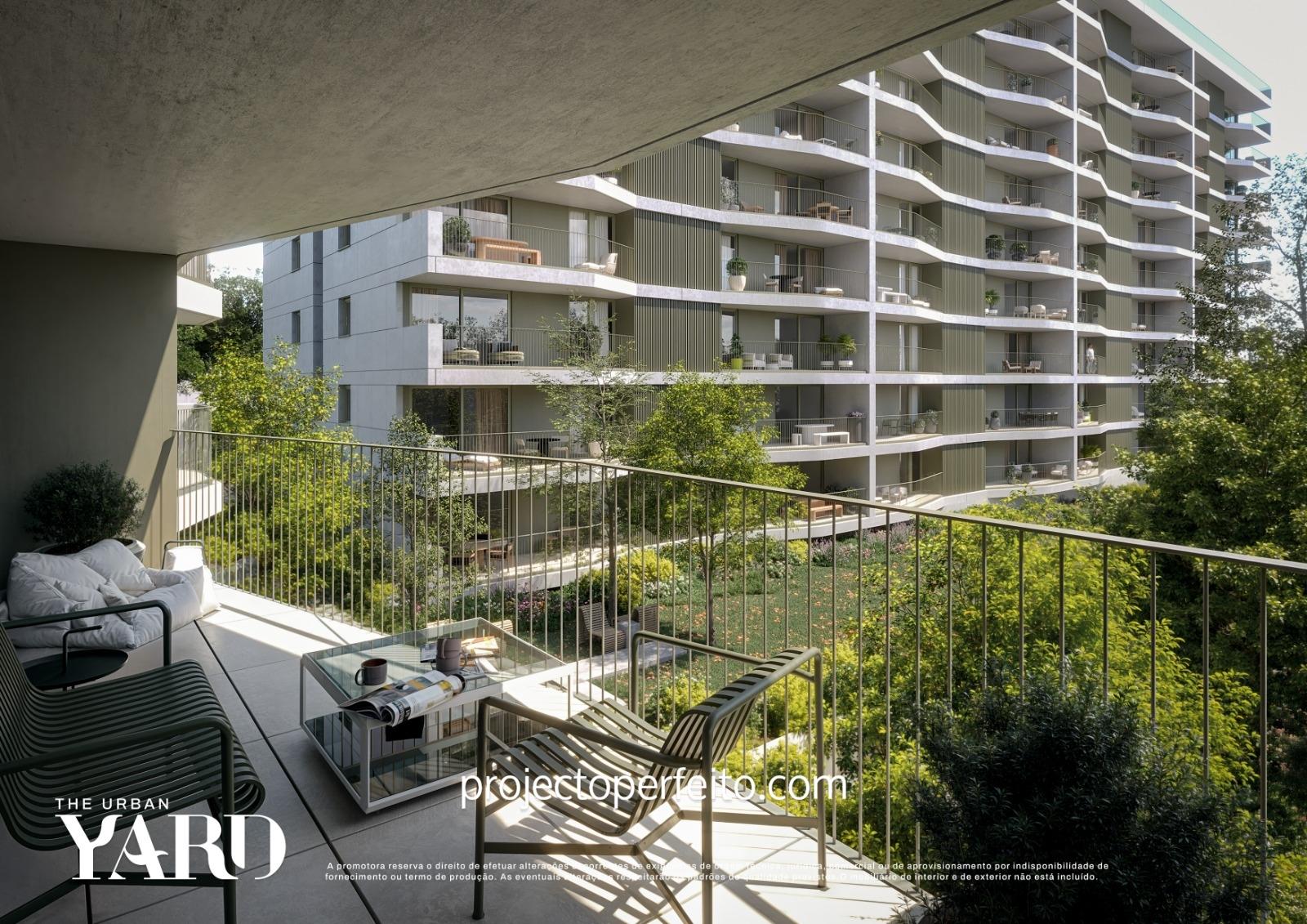 Apartamento T0, sito no 9º e penúltimo andar com vistas panorâmicas