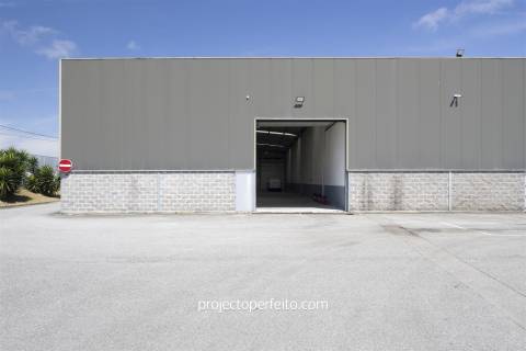 Armazém  Venda em Ovar, São João, Arada e São Vicente de Pereira Jusã,Ovar