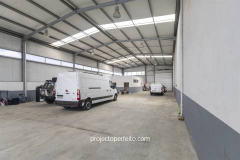 Armazém  Venda em Ovar, São João, Arada e São Vicente de Pereira Jusã,Ovar