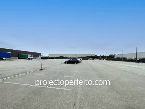 Armazém  Venda em Ovar, São João, Arada e São Vicente de Pereira Jusã,Ovar