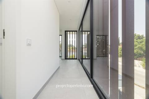 Moradia Isolada T4 Venda em Albufeira e Olhos de Água,Albufeira