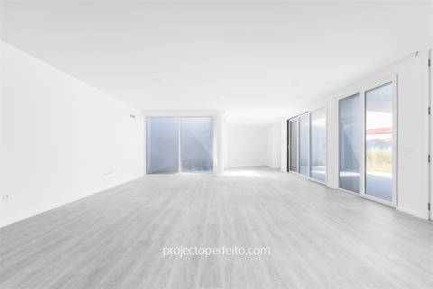 Moradia T4 Venda em São Félix da Marinha,Vila Nova de Gaia