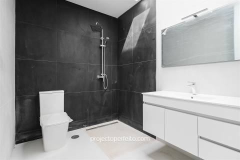 Moradia T4 Venda em São Félix da Marinha,Vila Nova de Gaia