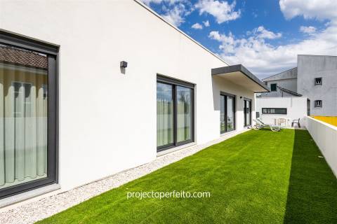 Moradia T3+1 Venda em Santa Maria da Feira, Travanca, Sanfins e Espargo,Santa Maria da Feira