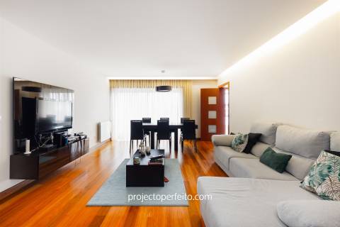 Apartamento T3+1 Venda em Arcozelo,Vila Nova de Gaia
