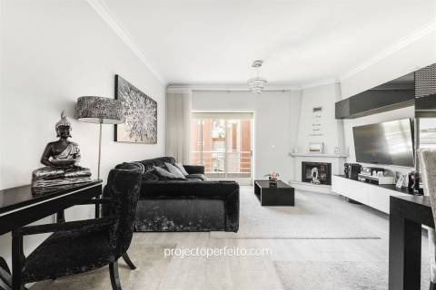 Apartamento T3 Venda em Serzedo e Perosinho,Vila Nova de Gaia