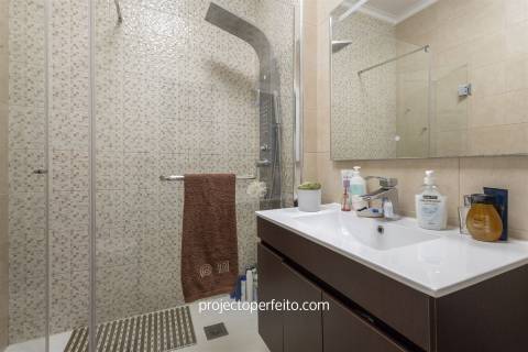 Apartamento T3 Venda em Serzedo e Perosinho,Vila Nova de Gaia