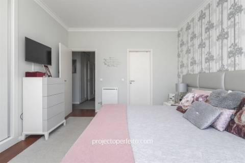 Apartamento T3 Venda em Serzedo e Perosinho,Vila Nova de Gaia