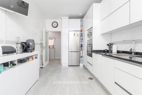 Apartamento T3 Venda em Serzedo e Perosinho,Vila Nova de Gaia