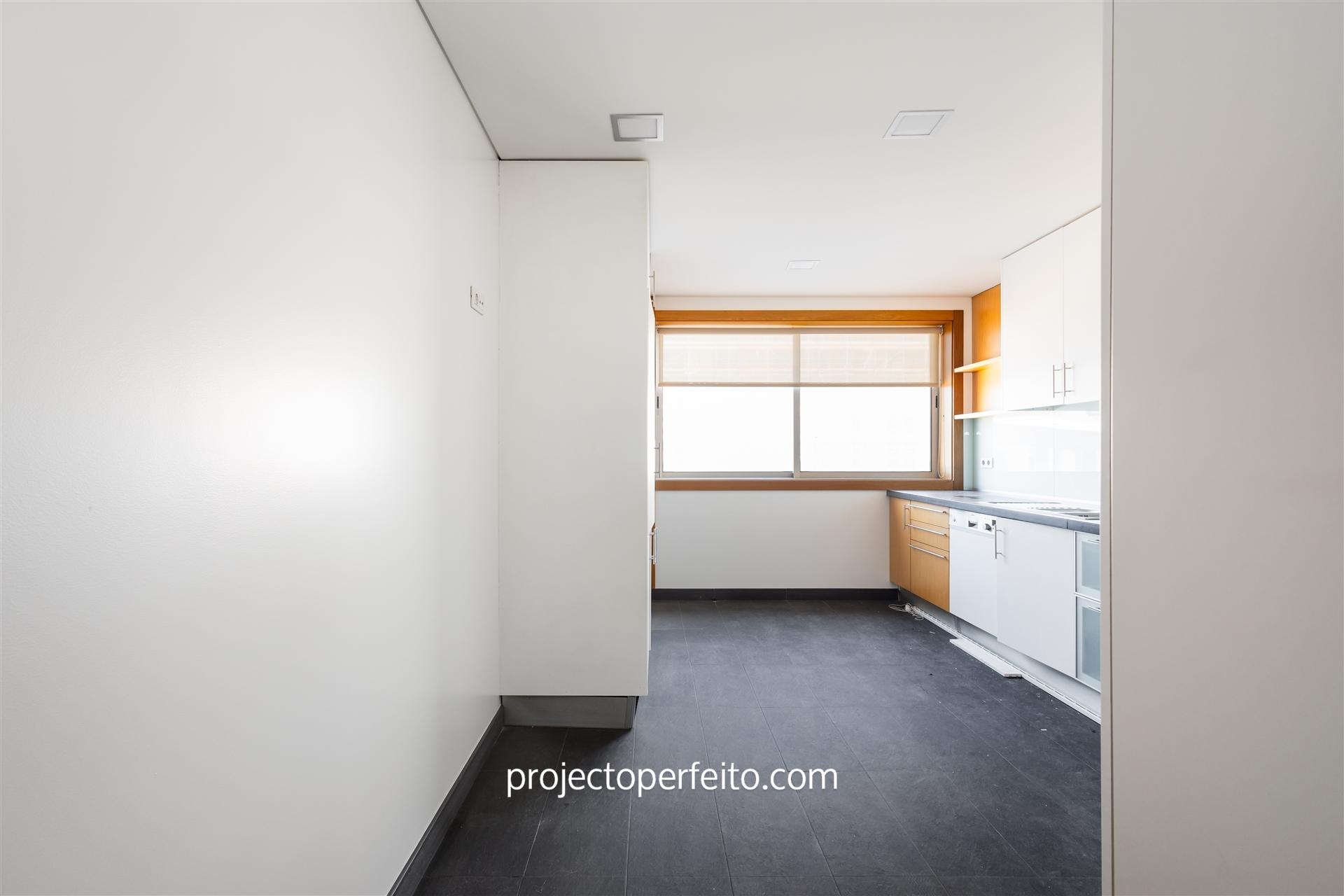 Apartamento T3 Arrendamento em Santa Marinha e São Pedro da Afurada,Vila Nova de Gaia