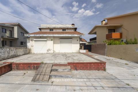 Moradia T3 Venda em Sandim, Olival, Lever e Crestuma,Vila Nova de Gaia