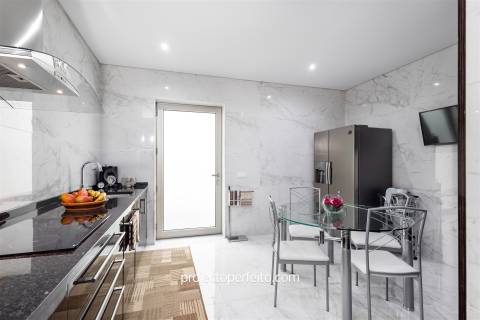 Moradia Isolada T3 Venda em Arcozelo,Vila Nova de Gaia