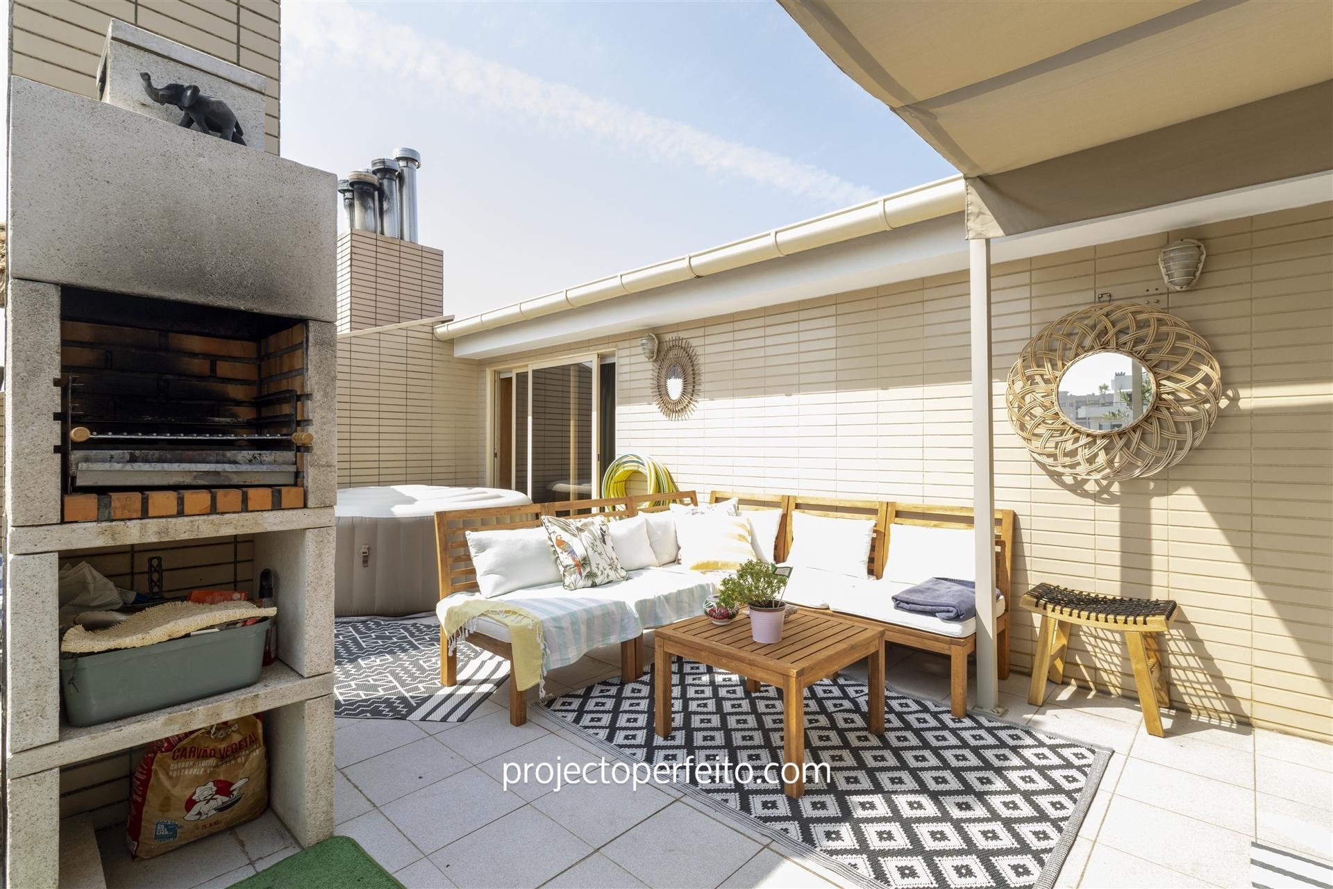 Apartamento T3 DUPLEX Venda em São Félix da Marinha,Vila Nova de Gaia