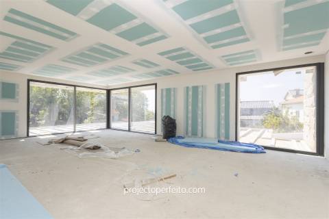 Moradia Isolada T3+1 Venda em São Félix da Marinha,Vila Nova de Gaia