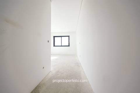 Moradia Geminada T3+1 Venda em Santa Maria da Feira, Travanca, Sanfins e Espargo,Santa Maria da Feira