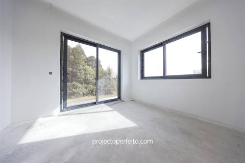 Moradia Geminada T3+1 Venda em Santa Maria da Feira, Travanca, Sanfins e Espargo,Santa Maria da Feira