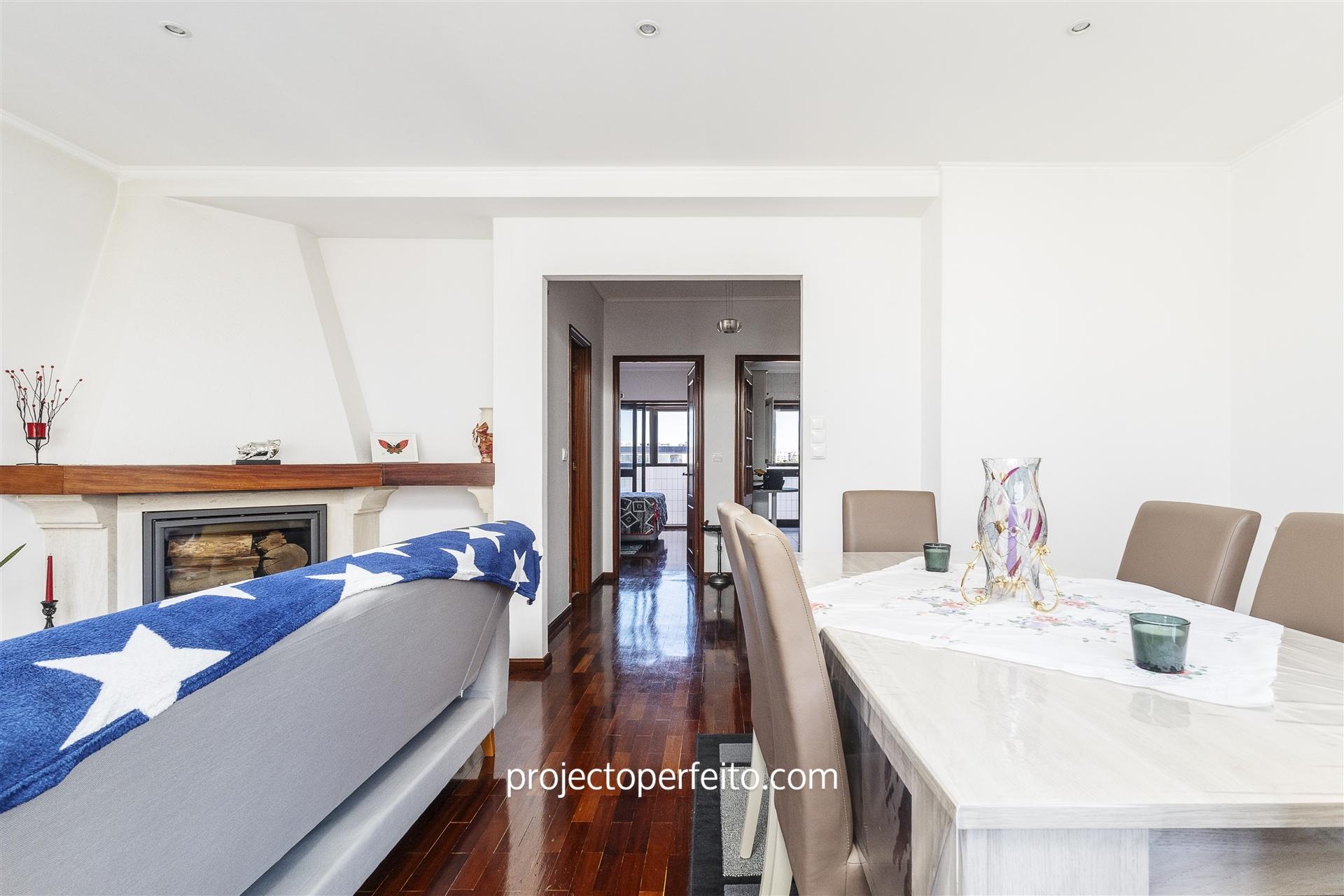 Apartamento T3 DUPLEX Venda em Espinho,Espinho