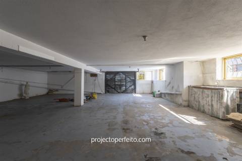 Moradia Isolada T4 Venda em Nogueira da Regedoura,Santa Maria da Feira