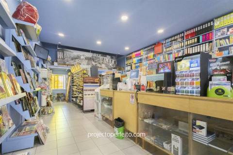 Papelaria/Tabacaria  Trespasse em Anta e Guetim,Espinho