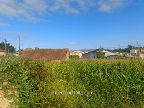 Moradia para Restaurar T2 Venda em Oliveira de Azeméis, Santiago de Riba-Ul, Ul, Macinhata da Seixa e Madail,Oliveira de Azeméis