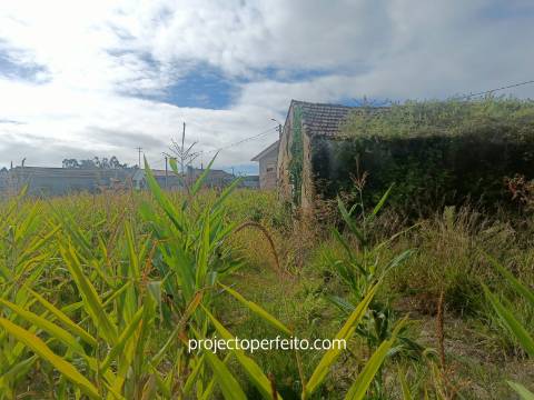 Moradia para Restaurar T2 Venda em Oliveira de Azeméis, Santiago de Riba-Ul, Ul, Macinhata da Seixa e Madail,Oliveira de Azeméis