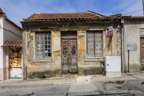 Moradia para Restaurar T5 Venda em Espinho,Espinho