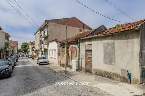 Moradia para Restaurar T5 Venda em Espinho,Espinho