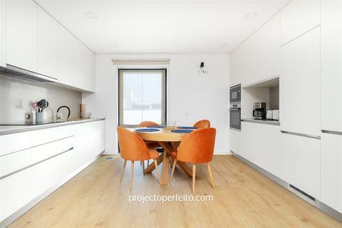 Moradia em Banda T3 Venda em Esmoriz,Ovar