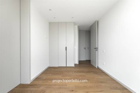 Apartamento T3 Arrendamento em Espinho,Espinho