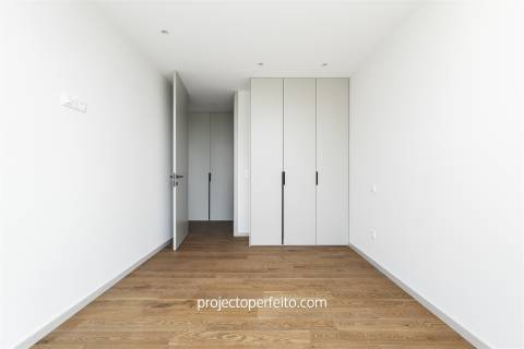 Apartamento T3 Arrendamento em Espinho,Espinho