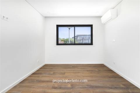 Apartamento T3 Venda em São João da Madeira,São João da Madeira