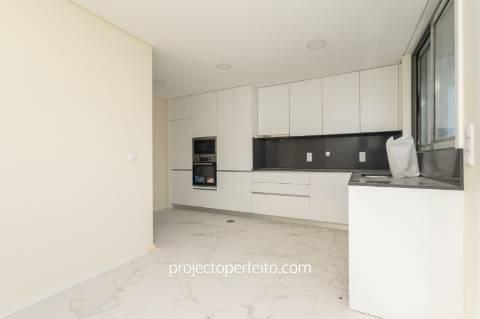 Apartamento T3 Venda em Espinho,Espinho