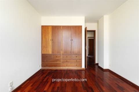 Apartamento T3 Venda em Espinho,Espinho