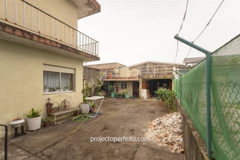 Andar Moradia T3 Venda em Paços de Brandão,Santa Maria da Feira