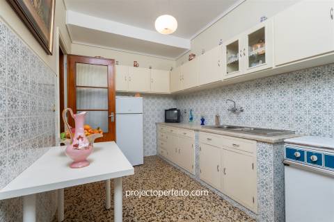 Andar Moradia T3 Venda em Paços de Brandão,Santa Maria da Feira