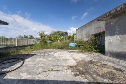 Moradia para Restaurar T3 Venda em Serzedo e Perosinho,Vila Nova de Gaia