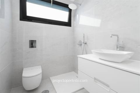 Moradia T4 Venda em Anta e Guetim,Espinho