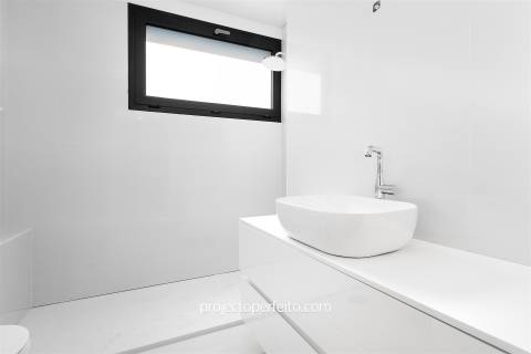 Moradia T4 Venda em Anta e Guetim,Espinho