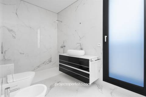 Moradia T4 Venda em Anta e Guetim,Espinho