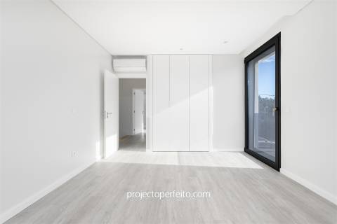 Moradia T4 Venda em Anta e Guetim,Espinho