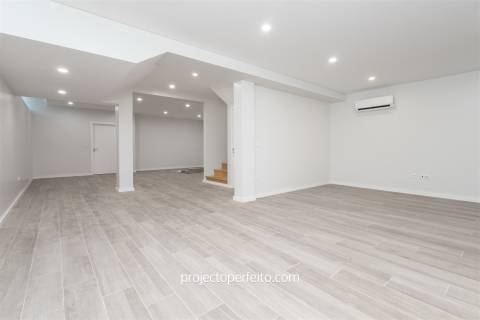 Moradia T4 Venda em Anta e Guetim,Espinho