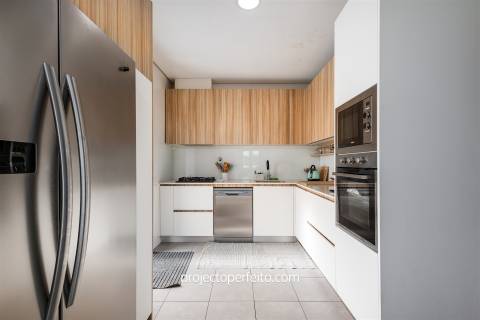 Moradia Isolada T4 Venda em Arcozelo,Vila Nova de Gaia